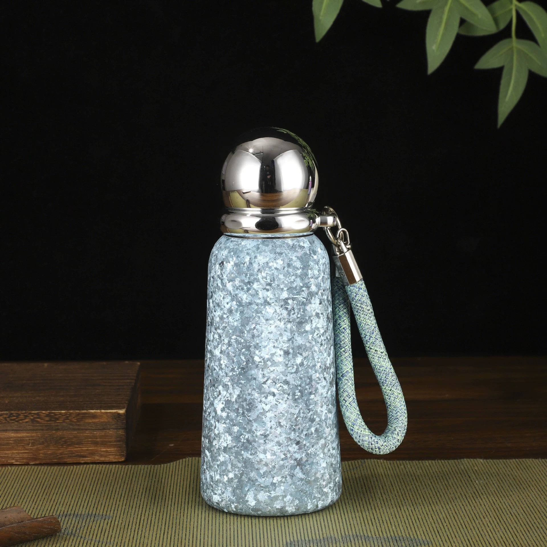 Titanium Water Bottle for Women Business Gift with Floating Ball - Model: 1036110308799 - 图片 7