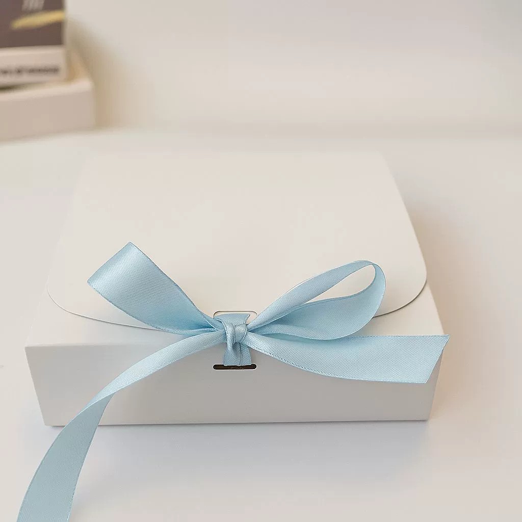 Flip-Top Paper Box for Gift Packaging with White Baking Paper Finish - Model: 742601611513 - 图片 8